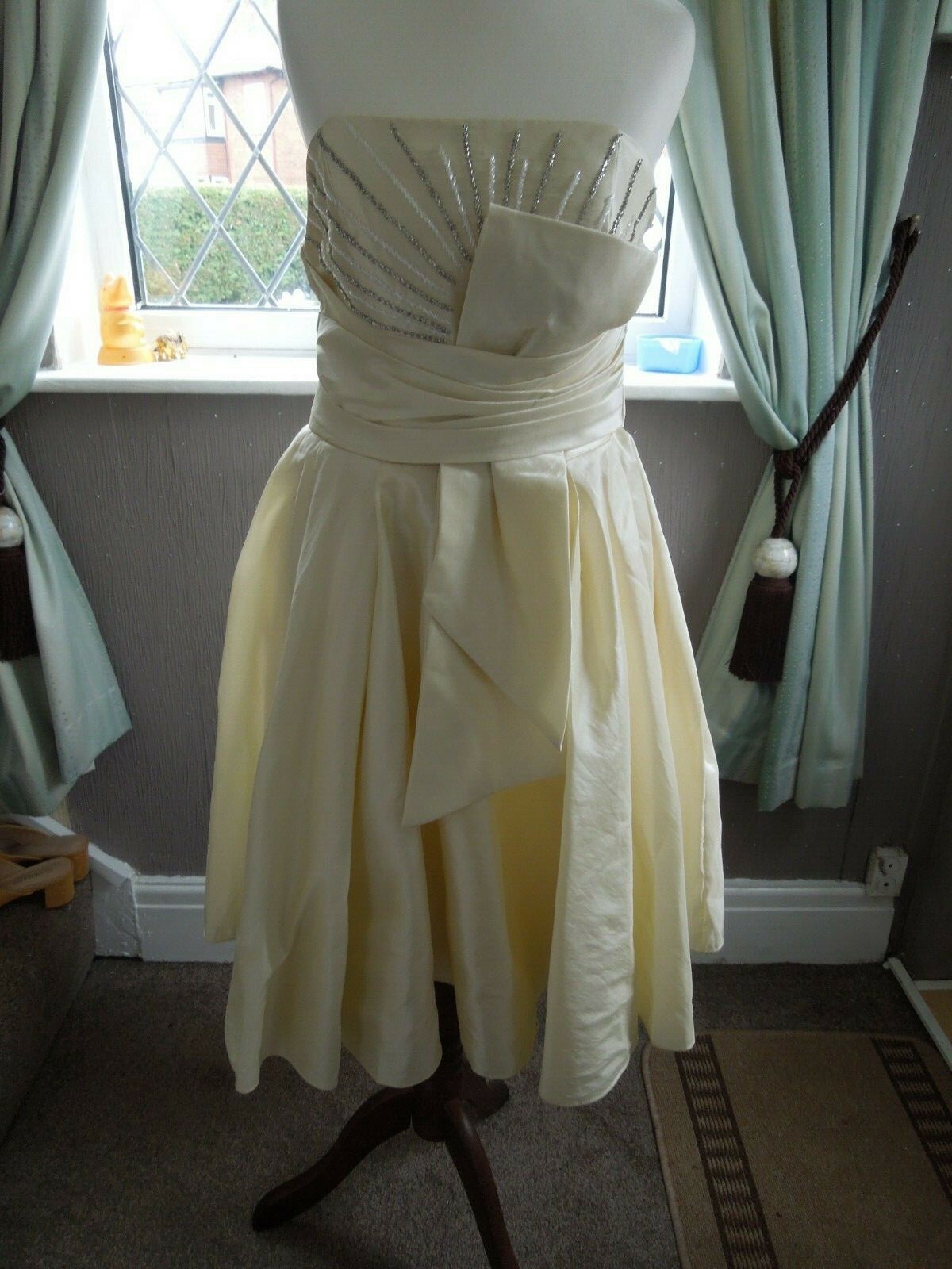 Stunning Yellow Midi Party Dress Size 12 – Dry Clean Only, Polyamide