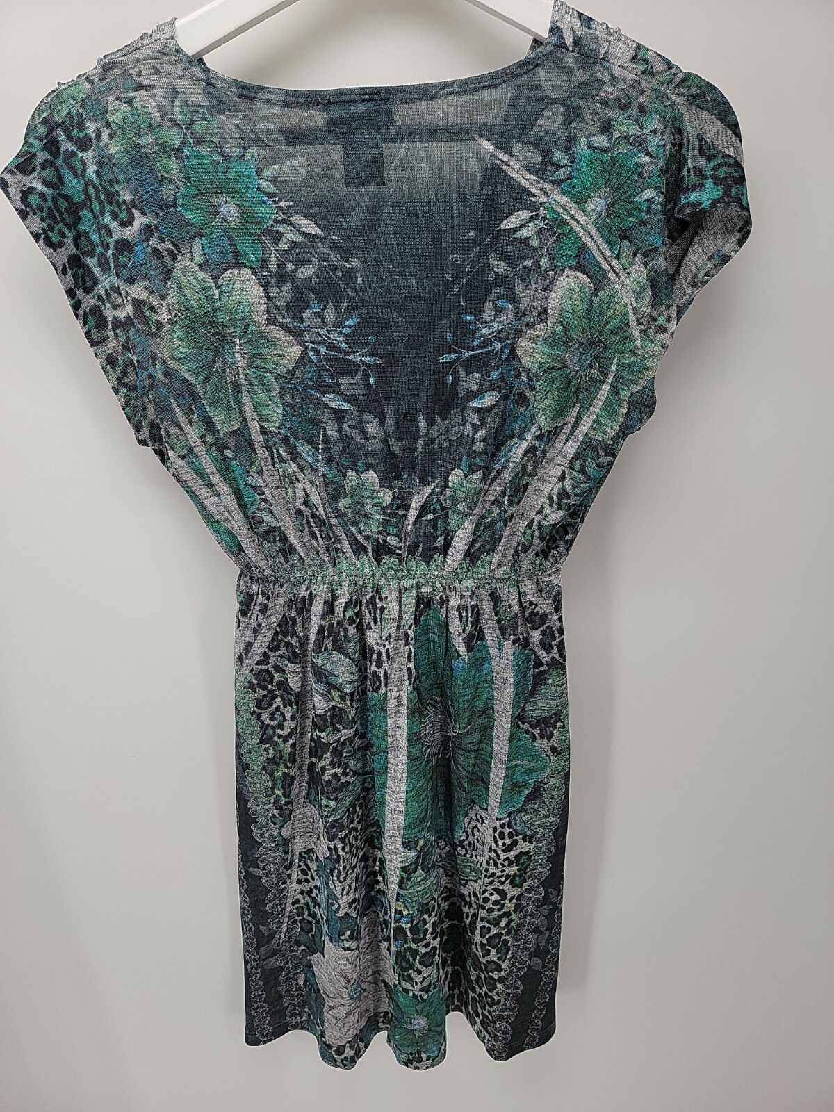 Rue 21 Cute Green Floral Dress Relaxed Fit Flowy Size S