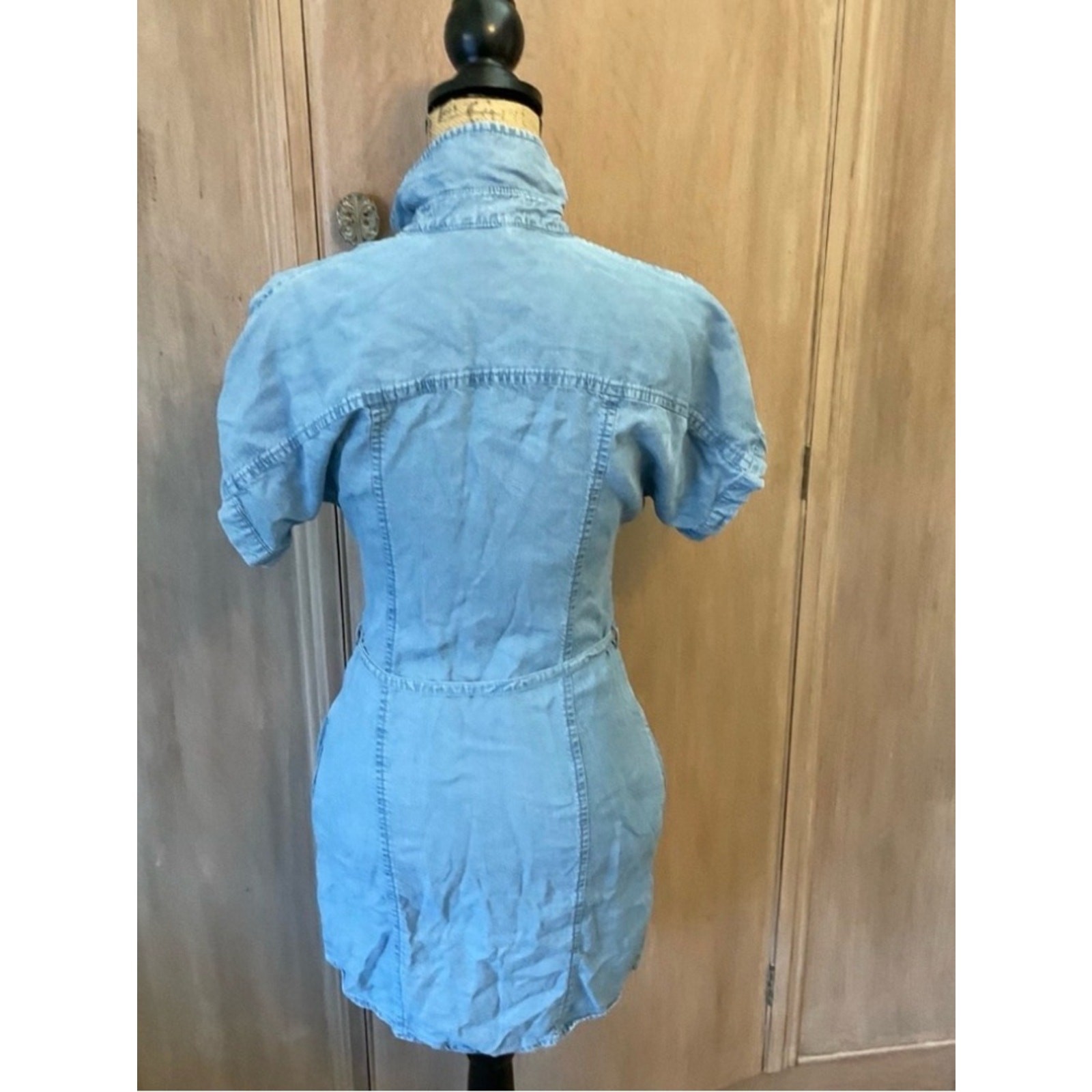 Guess Women’s Light Blue V-Neck Short Sleeve Chambray Mini Dress belt XS