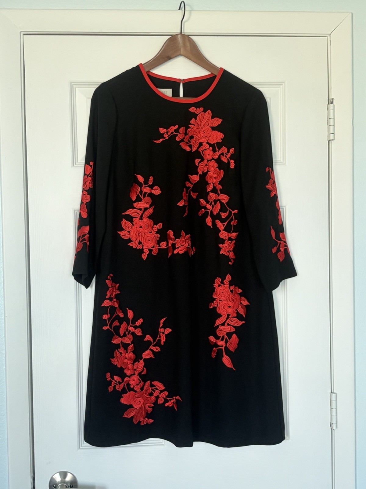 HOBBS LONDON Black And Red Embroidered Dress Size US 6 UK 10