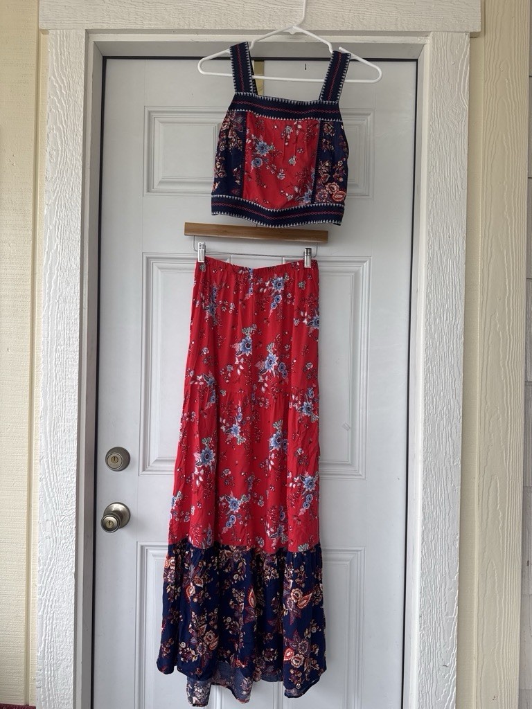 Women’s Floral Maxi Skirt and Crop Top Two Piece Set
