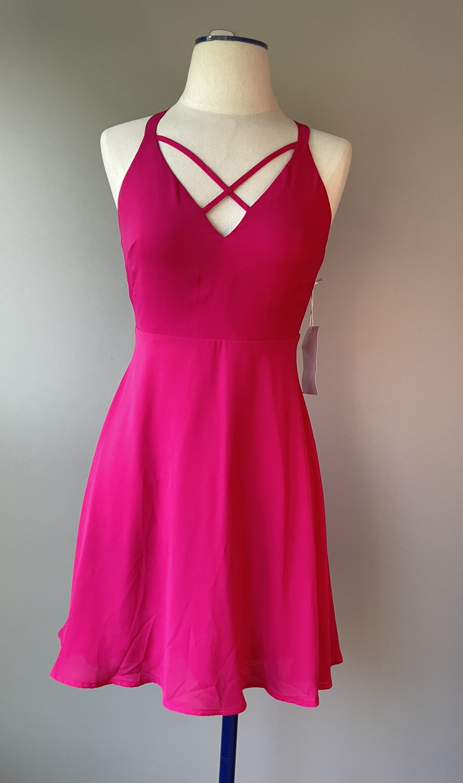 Lush Women’s Size S Sleeveless Swing Dress Criss Cross Neckline