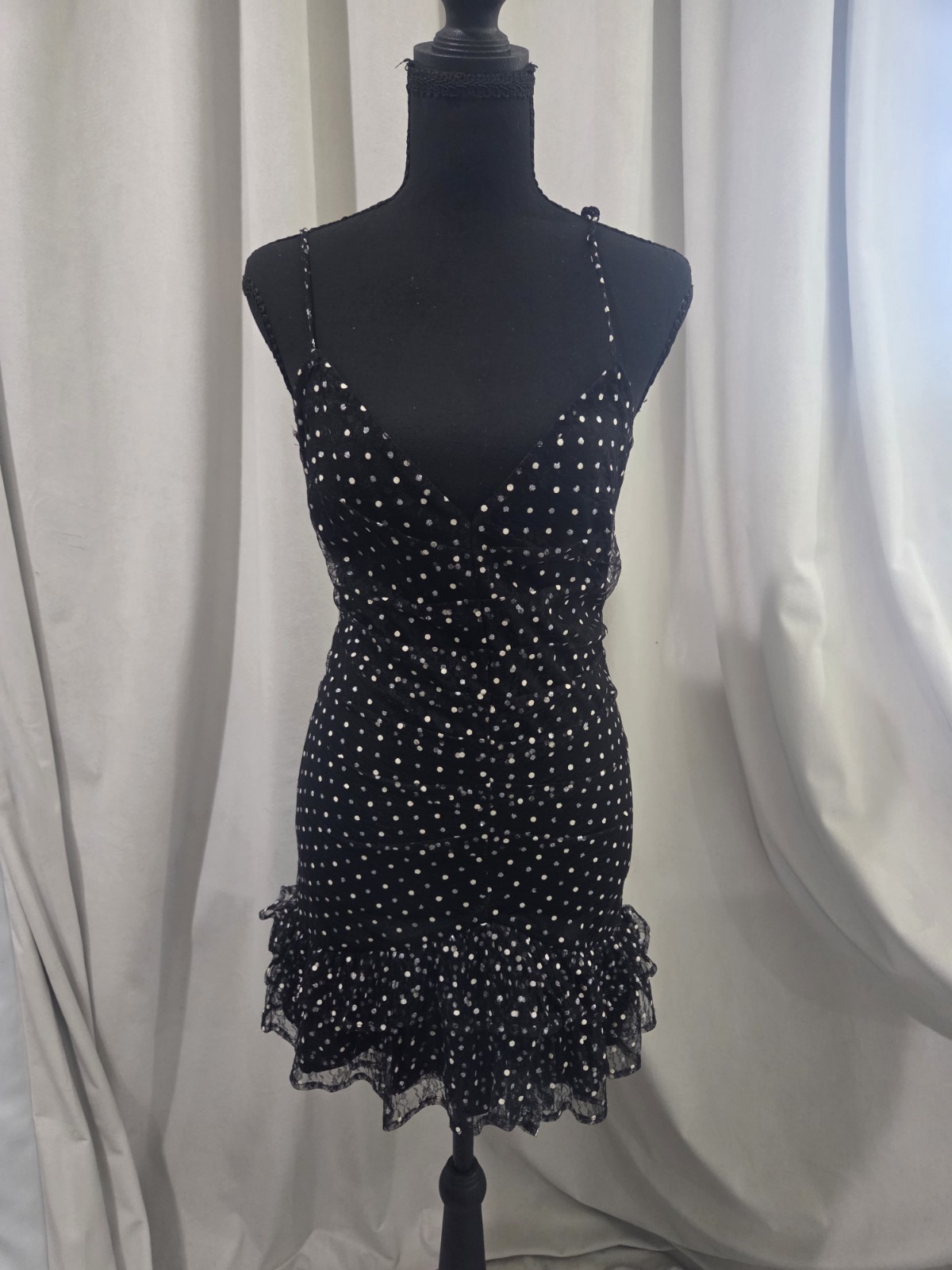 Windsor Black/White Polka Dot Mesh Ruched Bodycon V-Neck Mini Dress S
