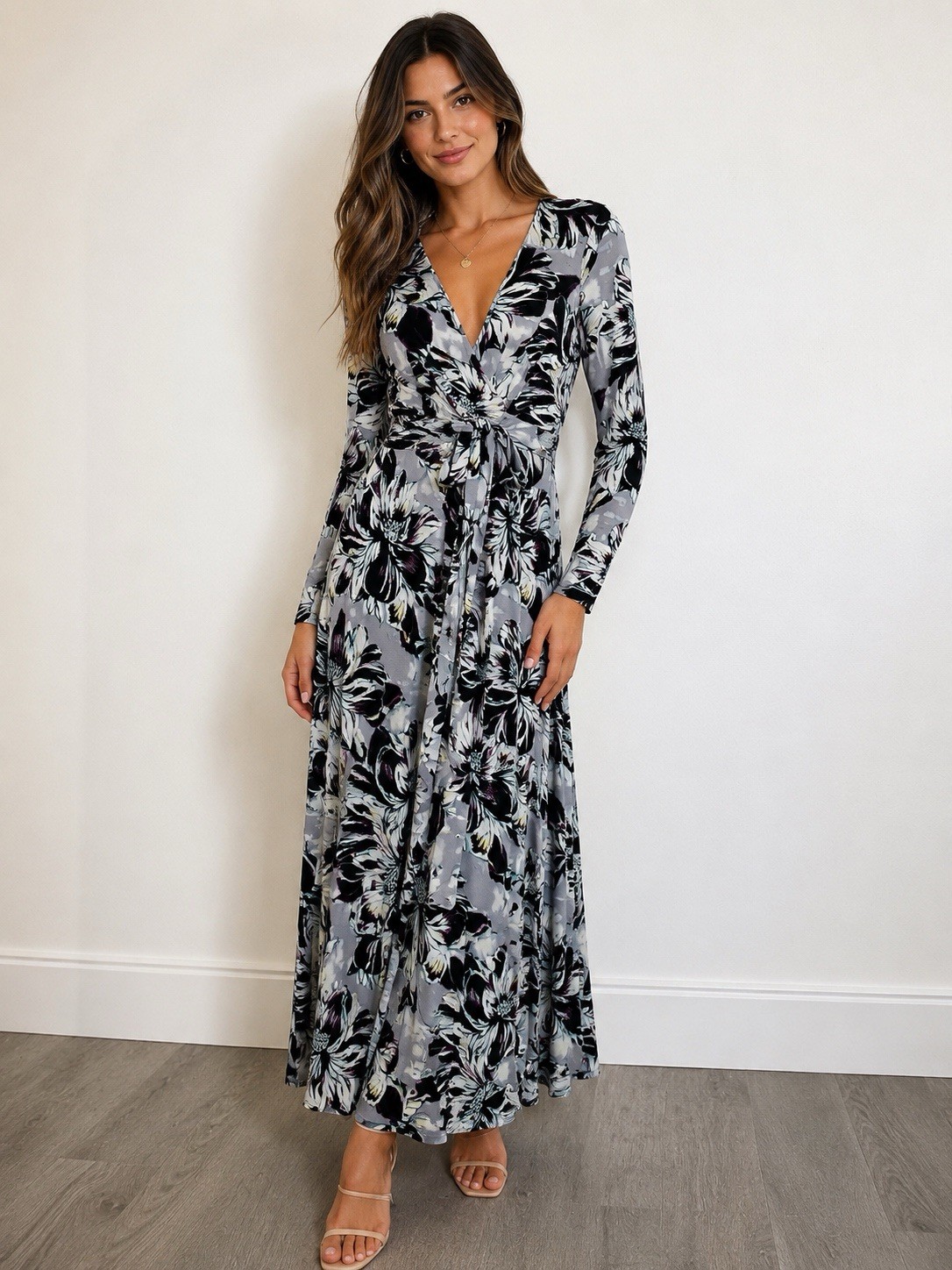 BCBGMAXAZRIA Floral Faux Wrap Maxi Dress Women M Stretch Jersey Long Sleeve Boho