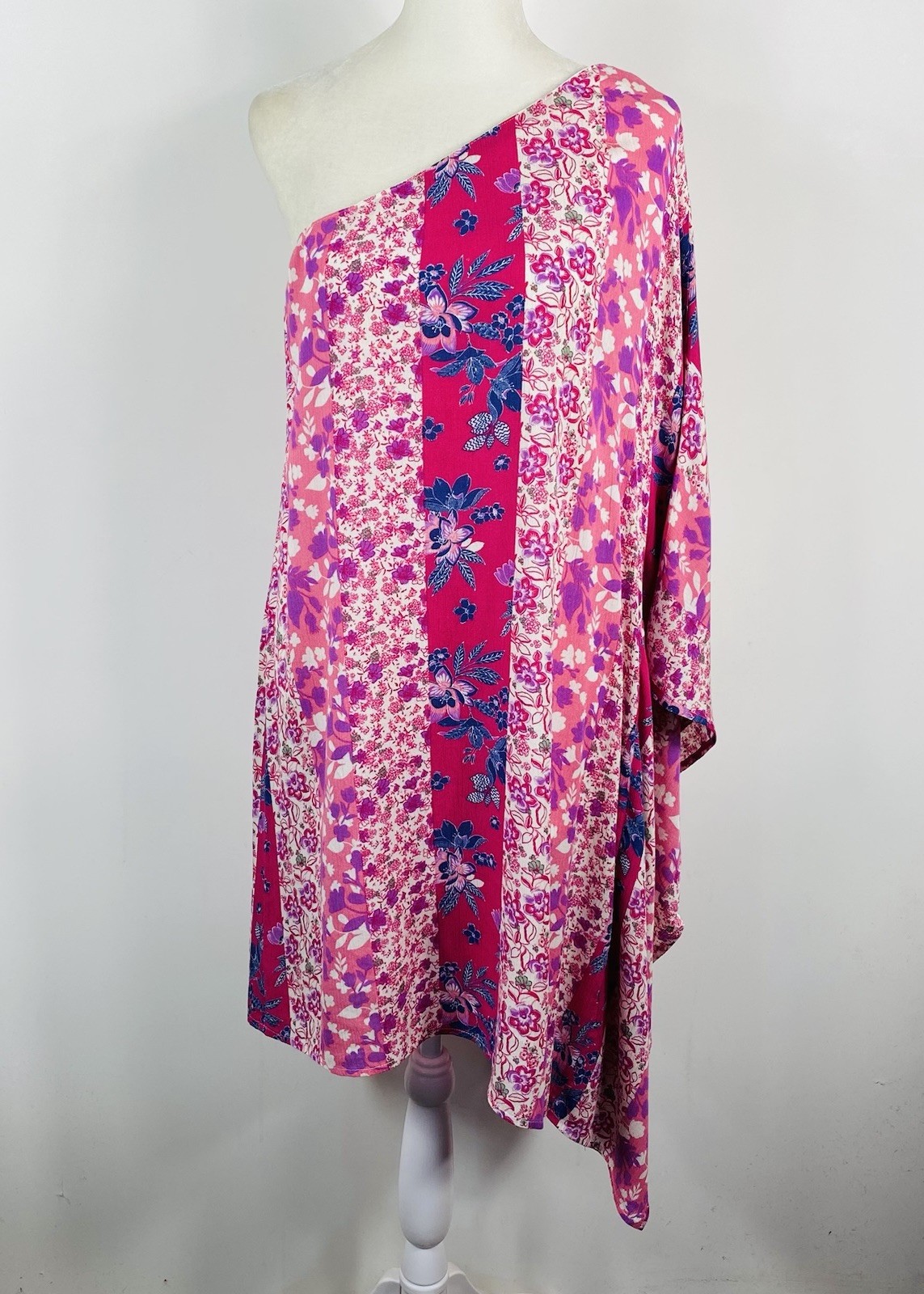 Andree By Unit Dress Small Pink Floral Mini Short One Shoulder