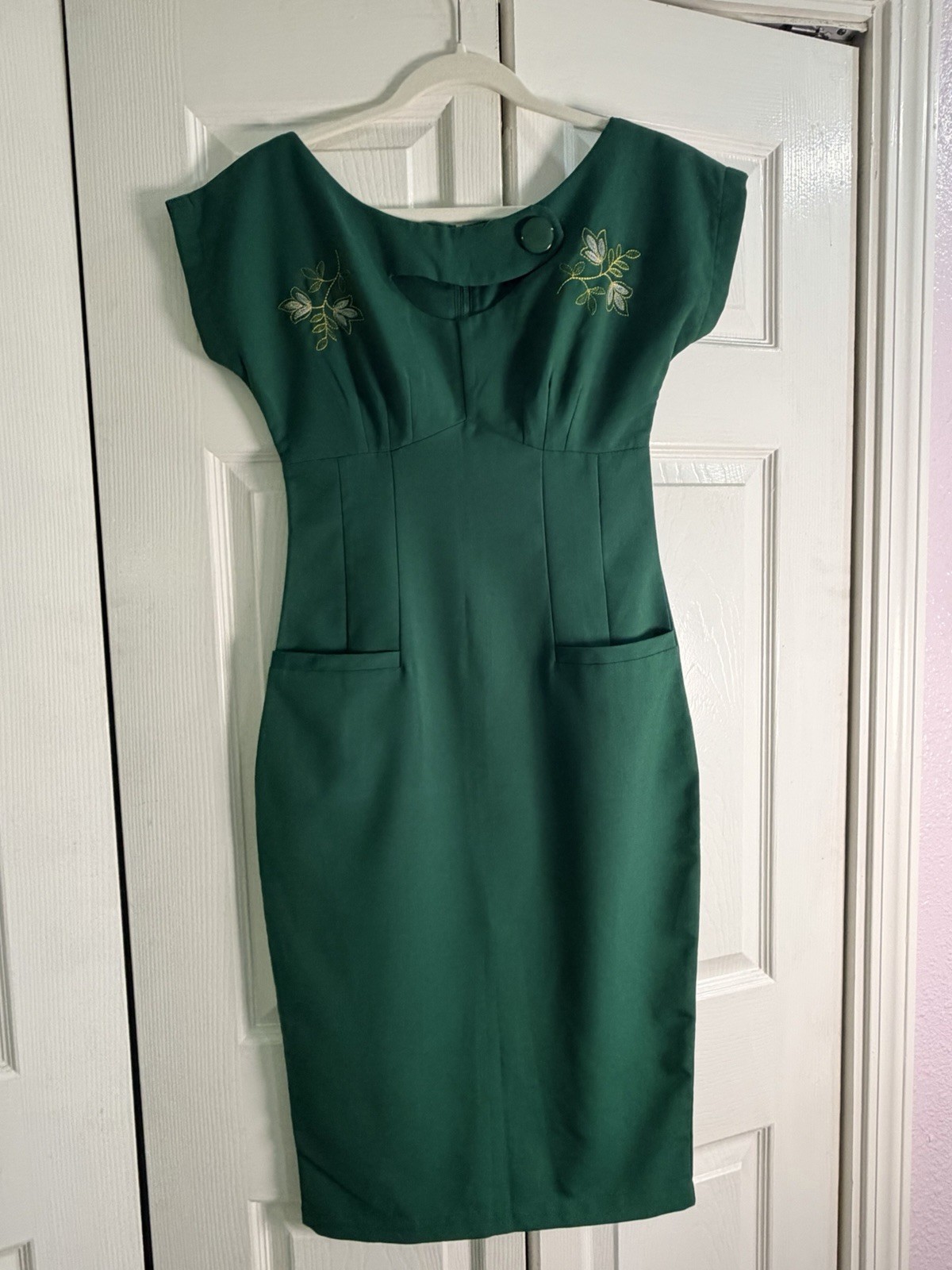 Bettie Page style Green Dress by Tatyana Size Small – 27 Inch Waist