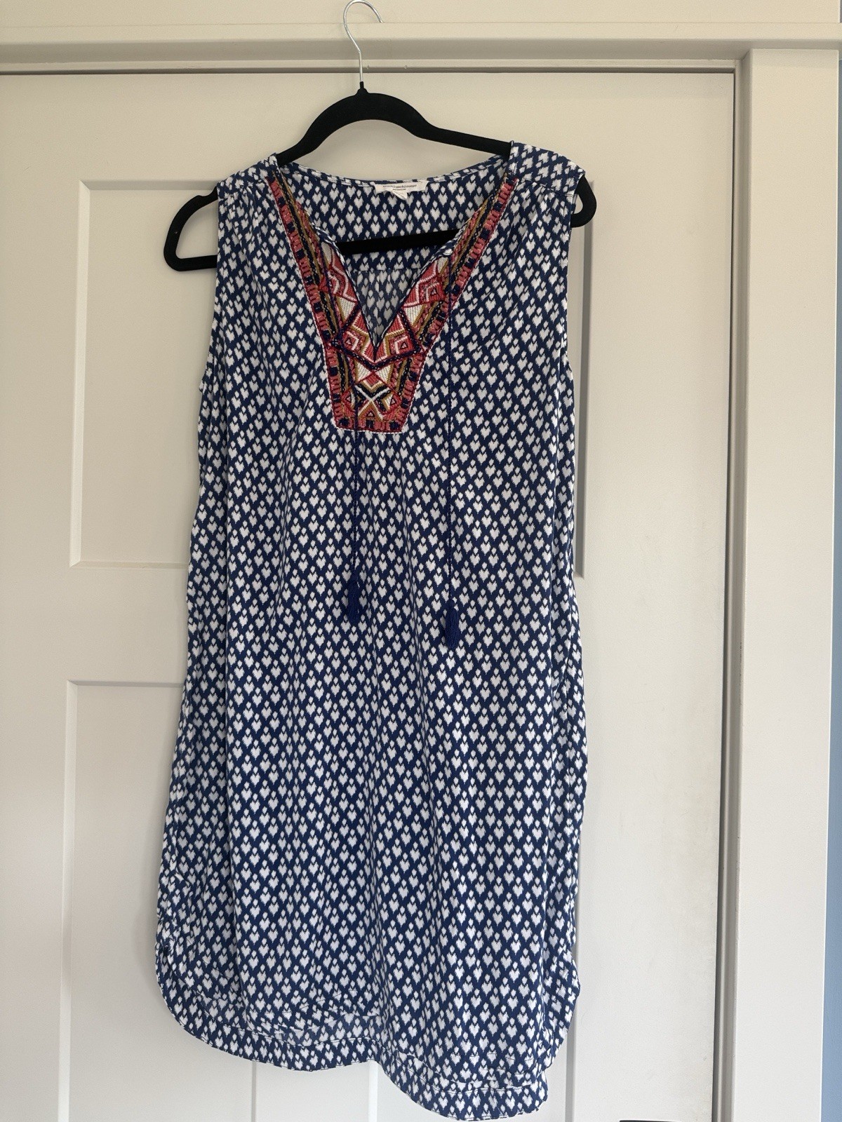 Beach Lunch Lounge Womens Geometric Shift Dress V-Neck Sleeveless Blue White M