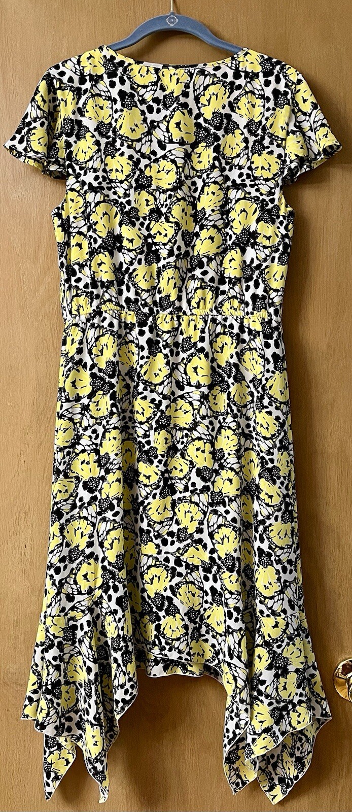 Kensie Fairy Dress Butterfly Sz M Graphic Print Short Sleeve Yellow Black Summer