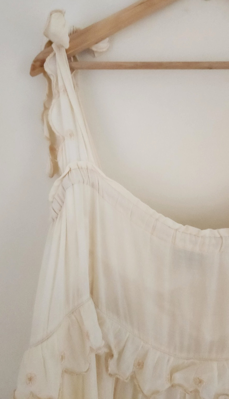 Innika Choo ~ Iva Biigdres Scallop Maxi Gown Dress Butter Creme 3 ~ 14 16 18 20