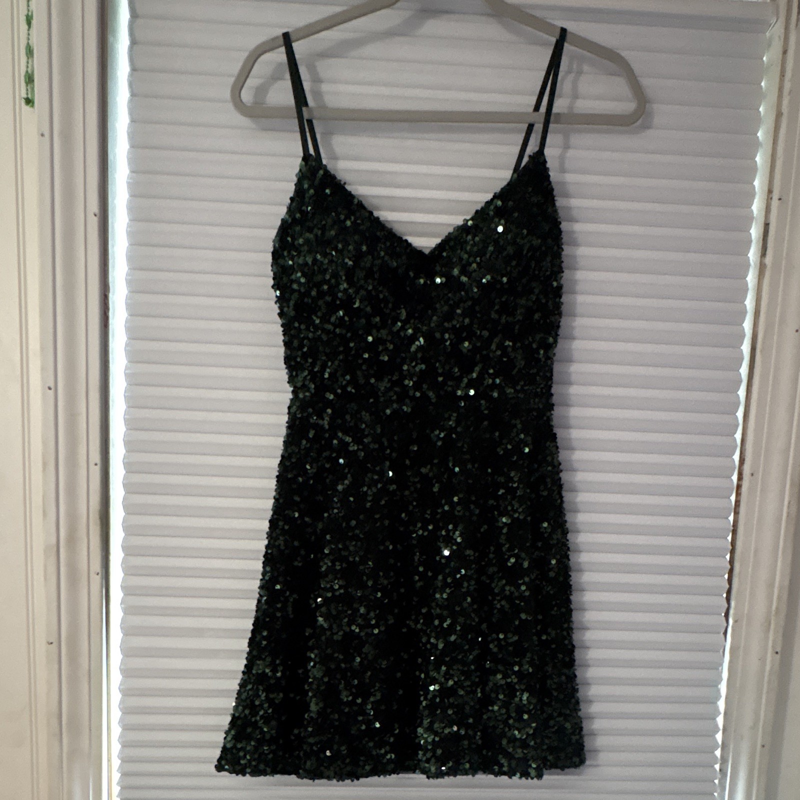 Women’s Green Sequin V-Neck Mini Dress, Sleeveless Strappy Adjustable, Size 2