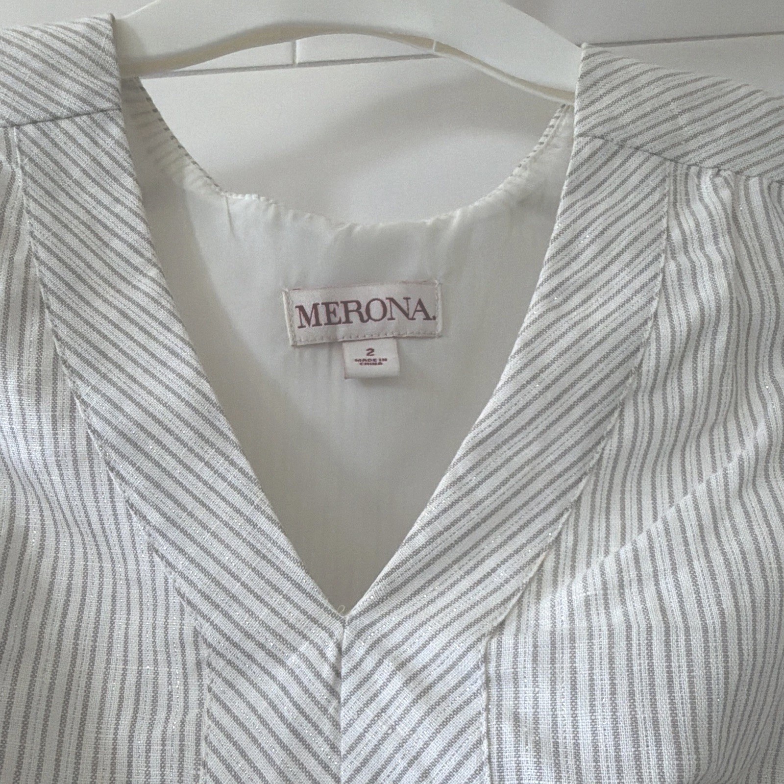 Merona White/Gray Striped Sleeveless V-Neck Sheath linen lined Dress w ties 2