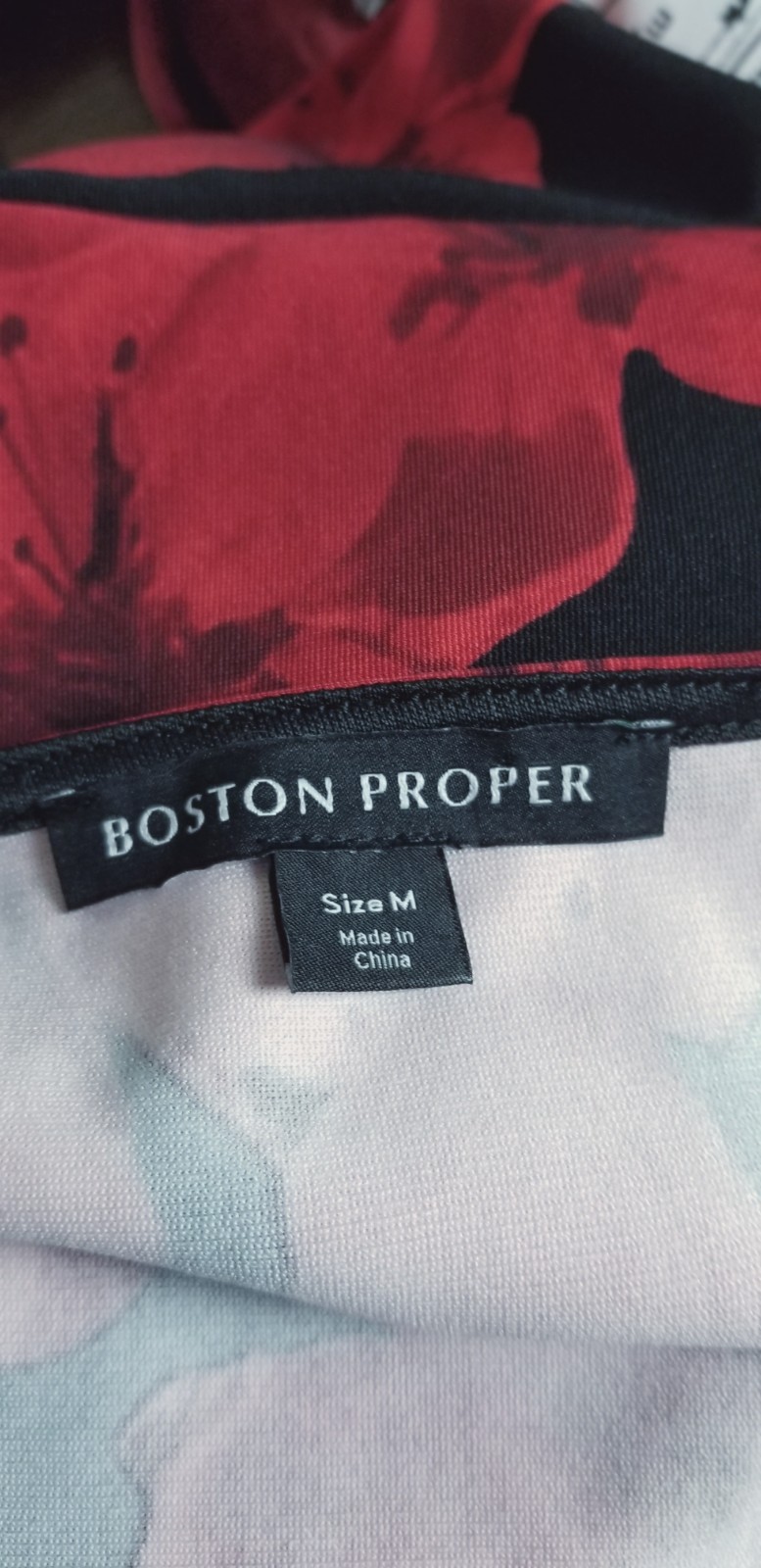 Boston Proper Womens Size M Black & Red Floral Scoop Neck Dress Fit & Flare