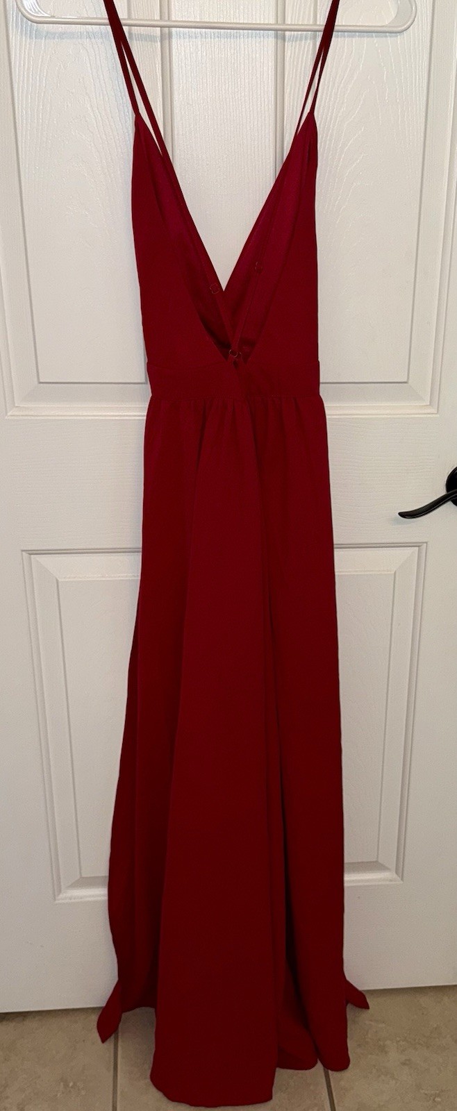 NWOT Elegant Fiery Red Floerns V Neck Spaghetti Strap Backless Split Dress Med