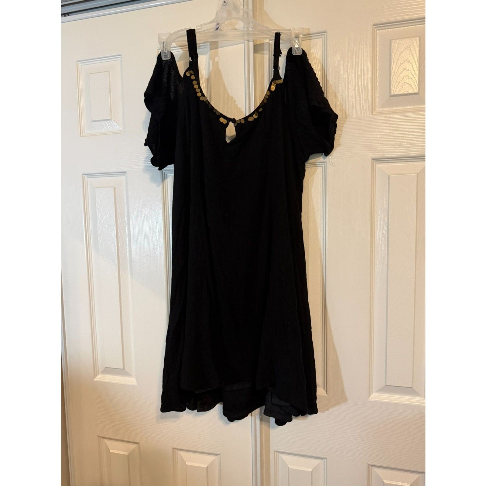 Torrid – Size 3 – Off the Shoulder Black Dress – Gold Sequins