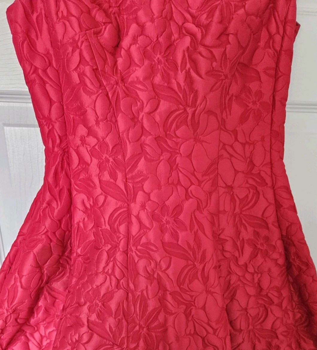 Coast Red Floral Midi Dress Fit & Flare Women’s Size 6 prom Evening Occasion