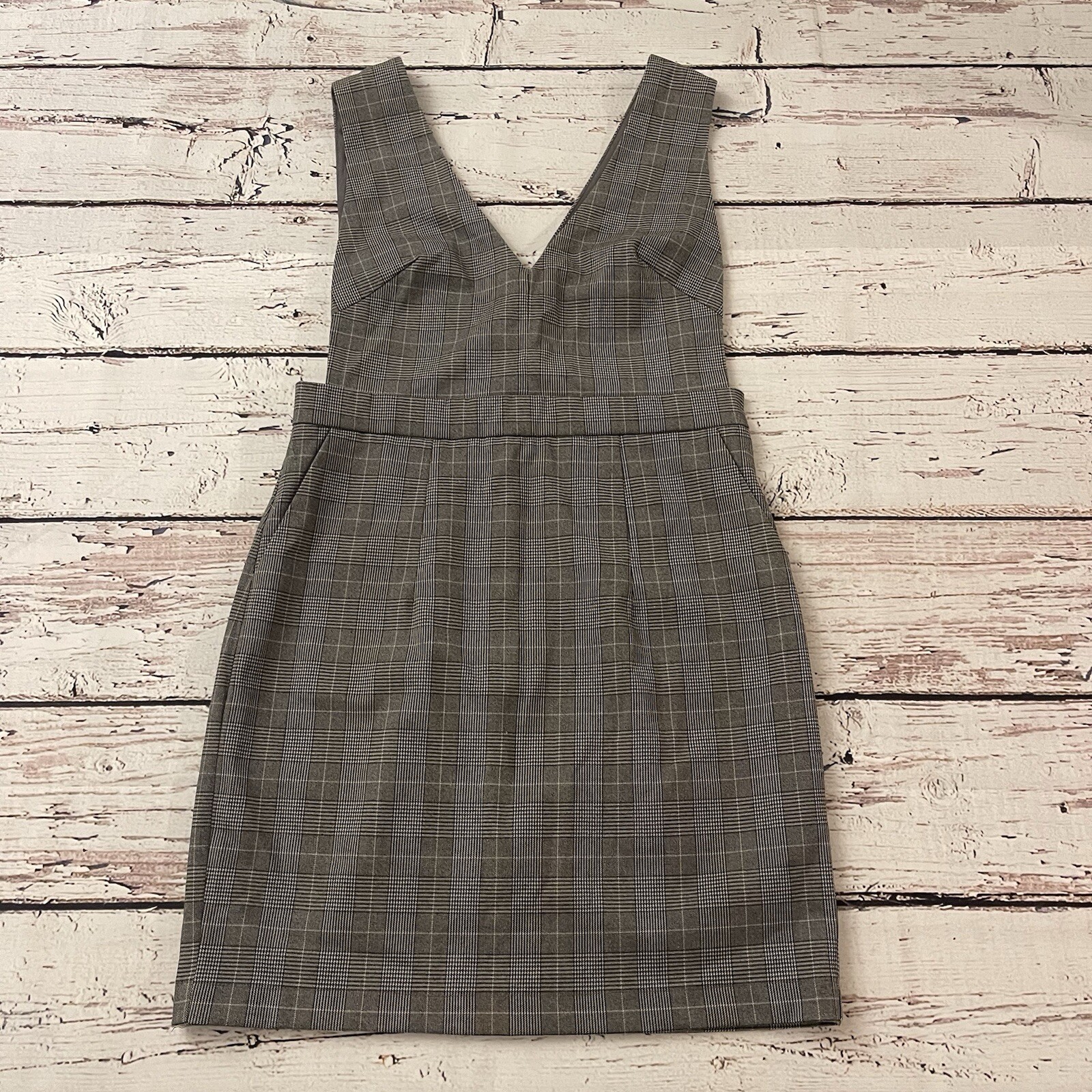 Aqua Women’s Gray Glen Plaid Exclusive Jumper Dress Size Medium