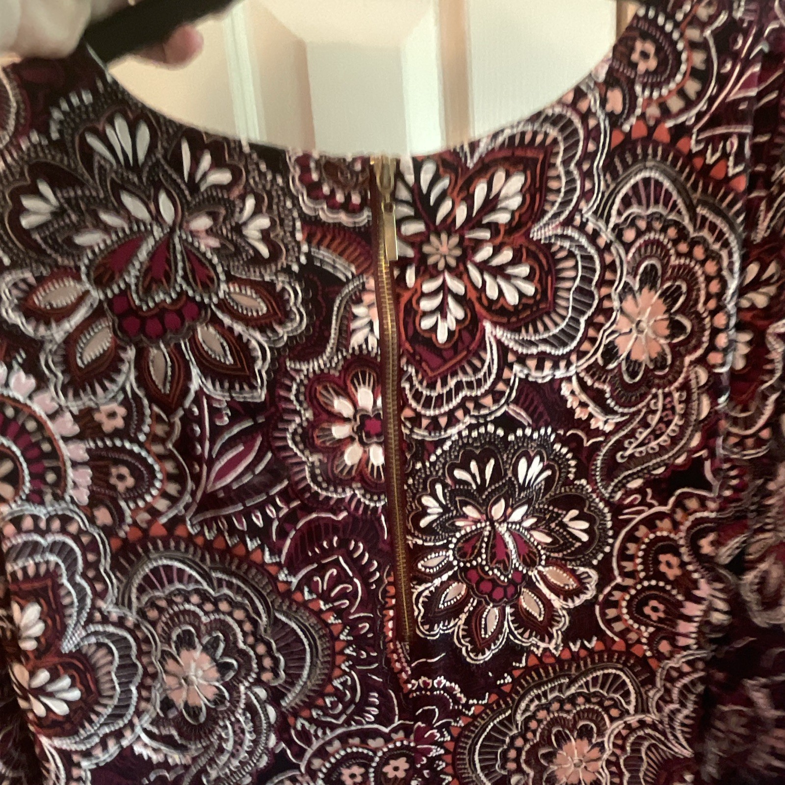 Ronni Nicole Shift Dress Plus 2X Burgundy Paisley 3/4 Sleeve Round Zip Back