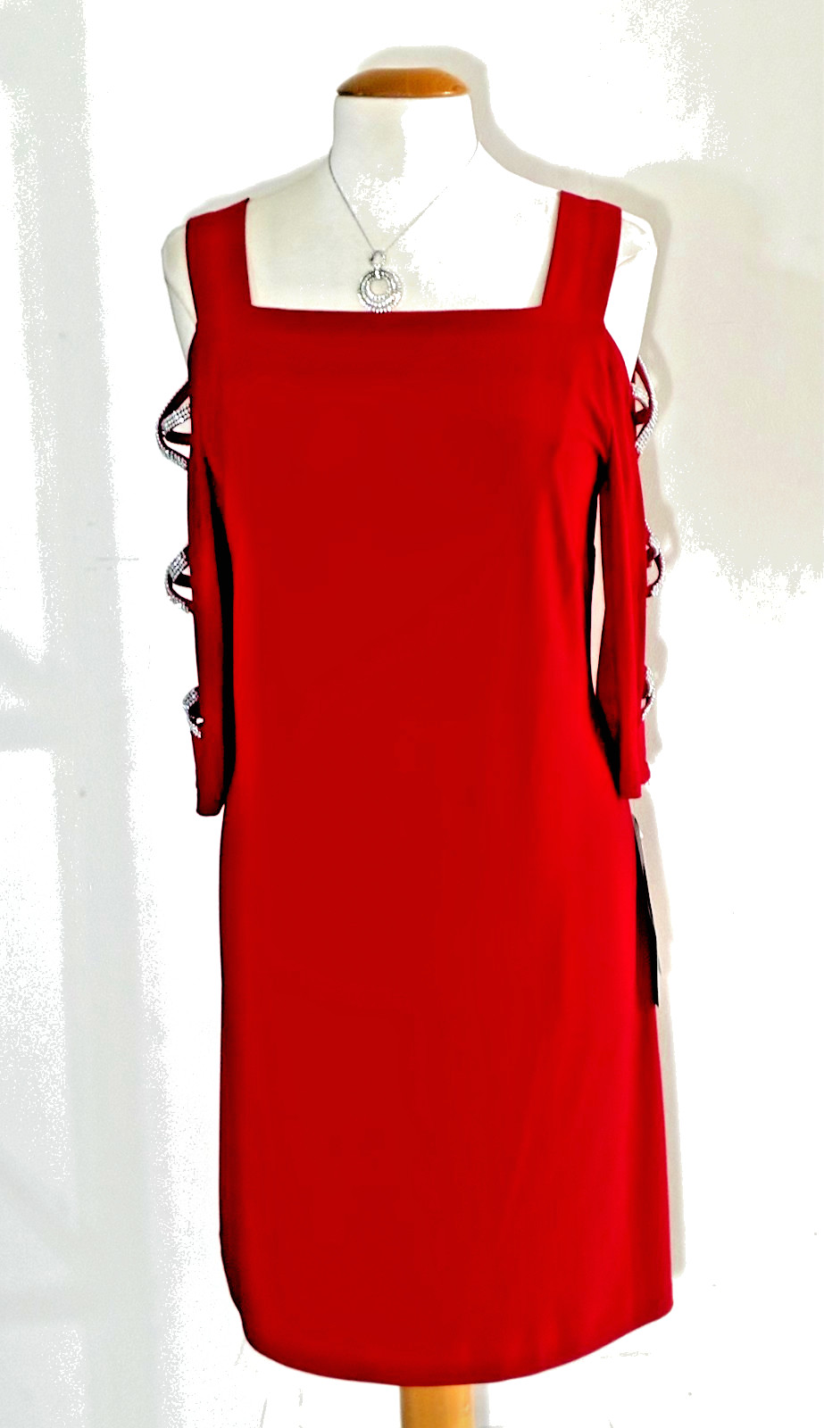 NWT-MSK Studded 3/4 Sleeves Shift Party Dress (Vibrant Red) – Size L