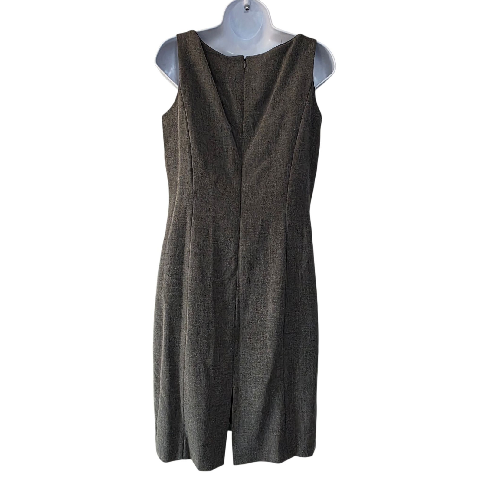 NWT Tahari Petite Sheath Dress Size 6P Gray Sleeveless Classic Workwear Party