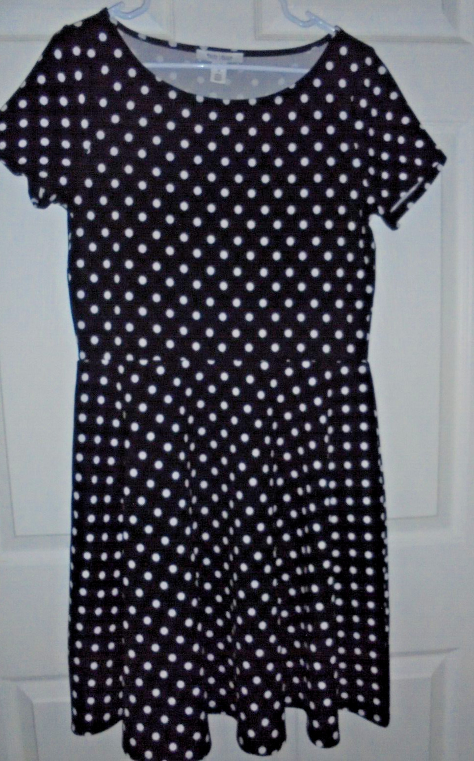 WHITE HOUSE BLACK MARKET Black White Polka Dot Dress Size 10