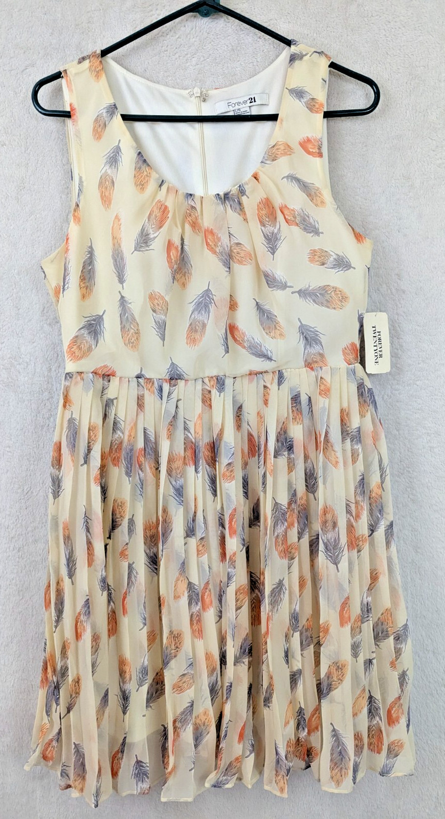 New Forever21 sz L Fit & Flare Dress sleeveless tank pleated feathers 1271