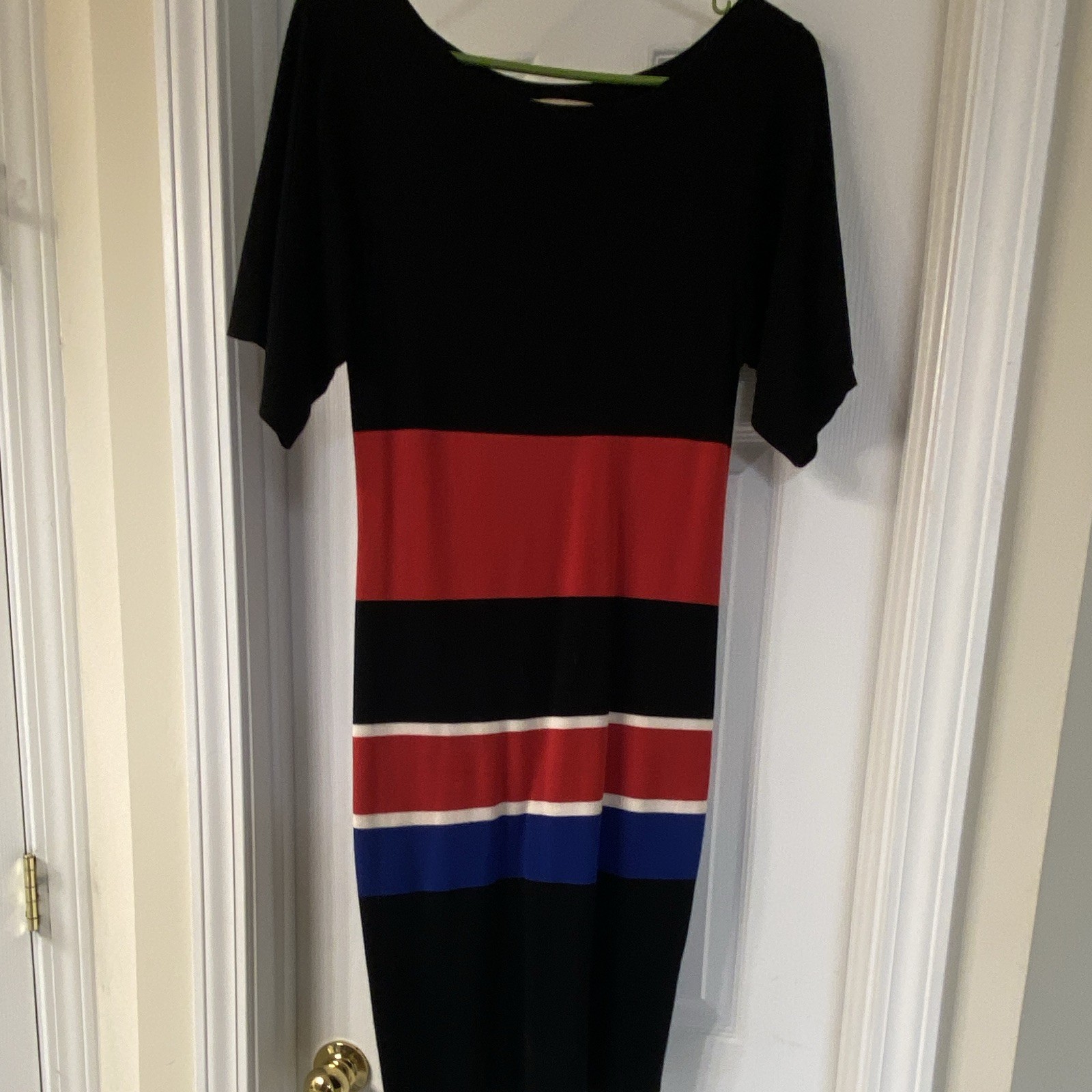 Banana Republic Women’s Sweater Dress Black Striped Round Neck Short Sleeve M