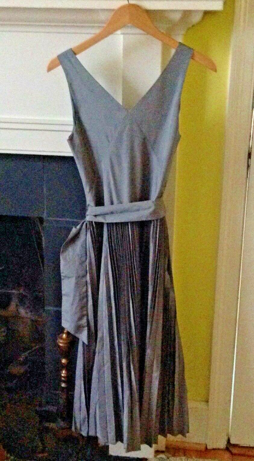 Vintage Banana Republic Pleated Taffeta Dress Silver Gray Cocktail Party Y2K 6