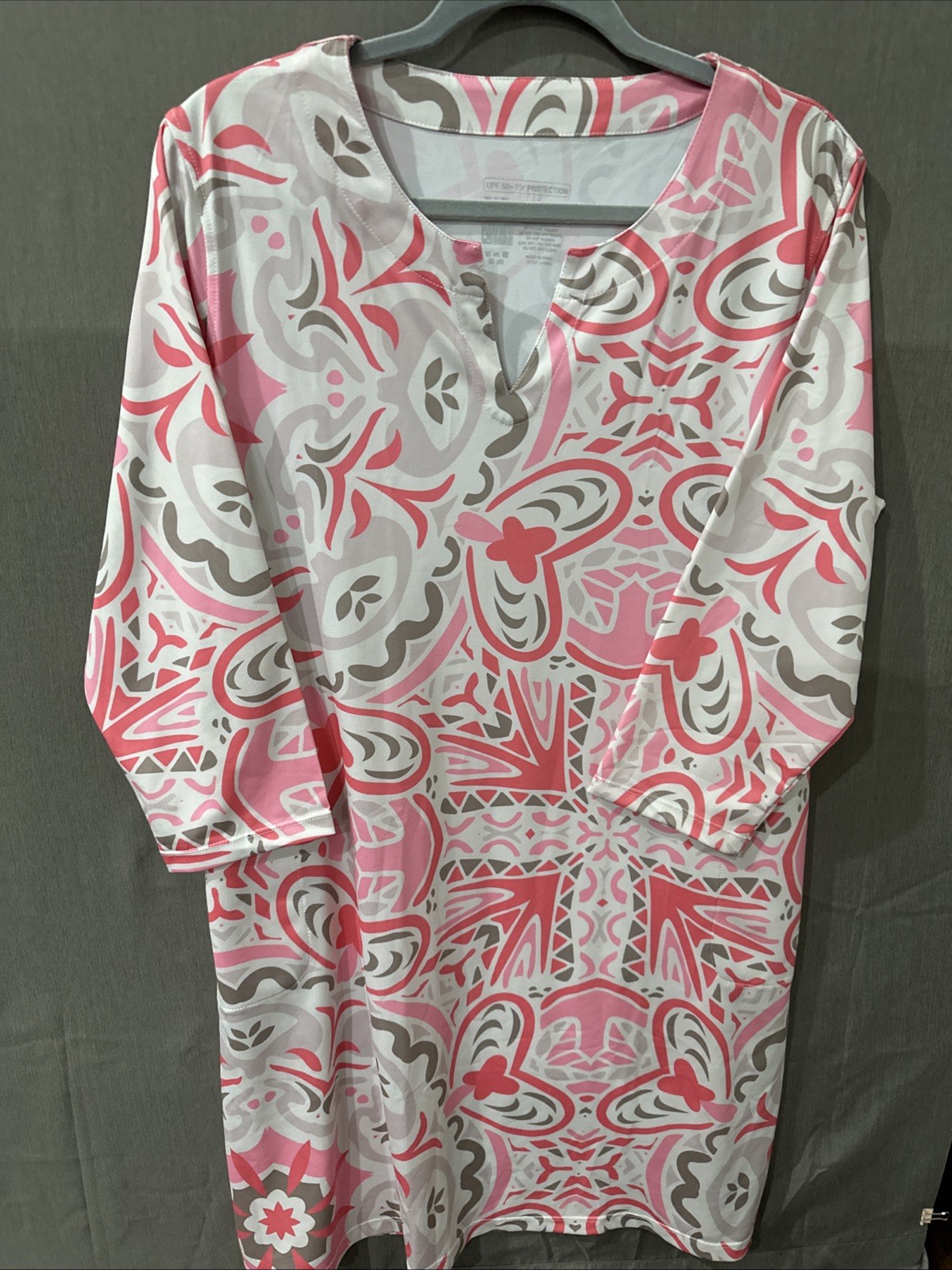 Light Bear Sun Dress Size XL Coral & Tan SPF 50 Below Knee Length With Pockets