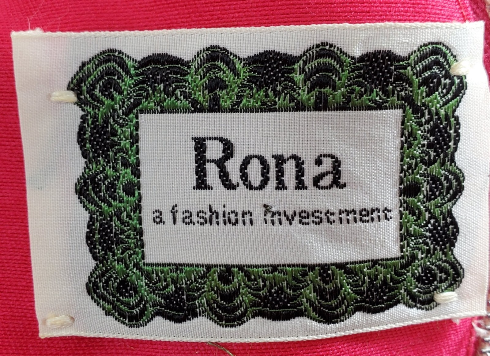Vintage Rona A Fashion Investment Dress – Size 12 – Pink – Bow & Button Details