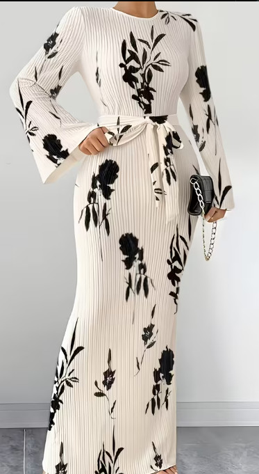 Women’s Elegant Ruffled Fabric Trumpet Long Sleeve Dress Size 12/14 M