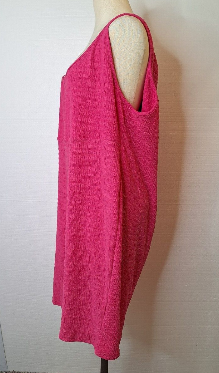 Shein Fit Hot Pink Woman’s US Size 24-26 Sleeveless Knee Length Dress NWT