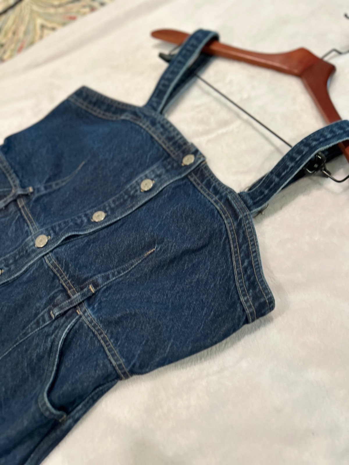 Levi’s Drea Dress • Meduim • Medium Wash • Slim fit Button front