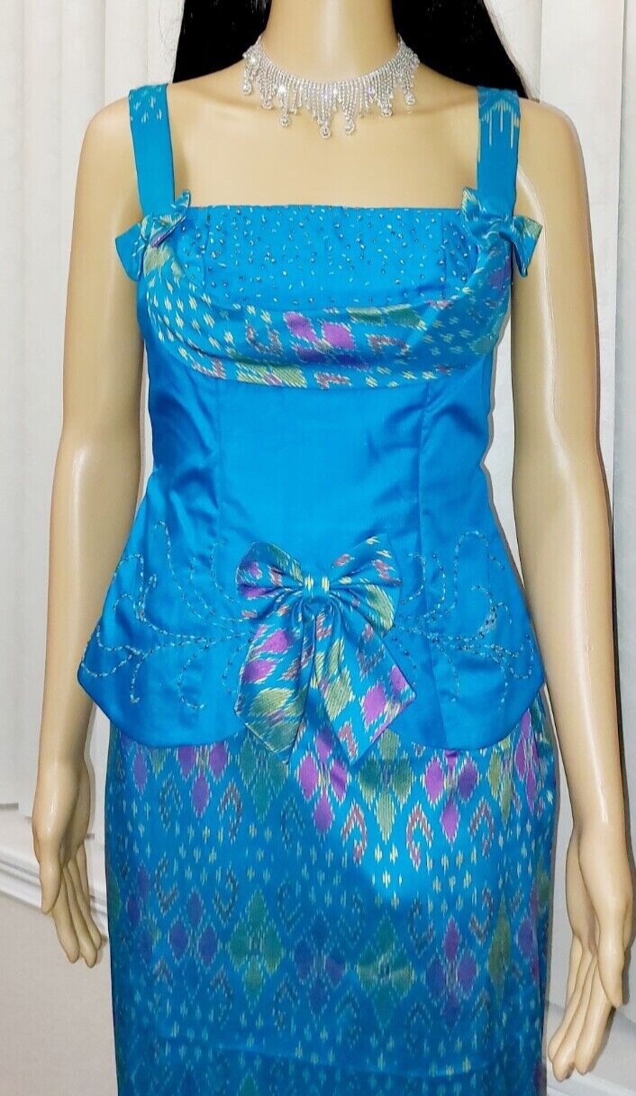 Cambodia Traditional Beautiful 3Pieces Woman 100% Silk 2Blouse & Skirt SizeSmall