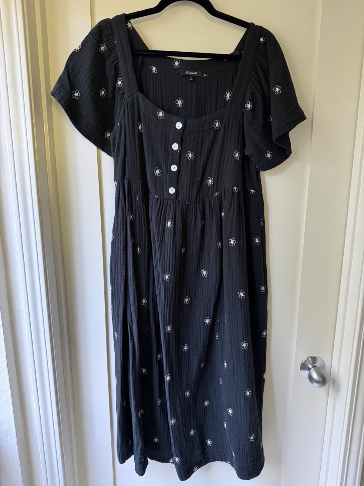 Preowned $138 Madewell Gauzy Cotton Daisy Black Floral Dress Women’s Size M