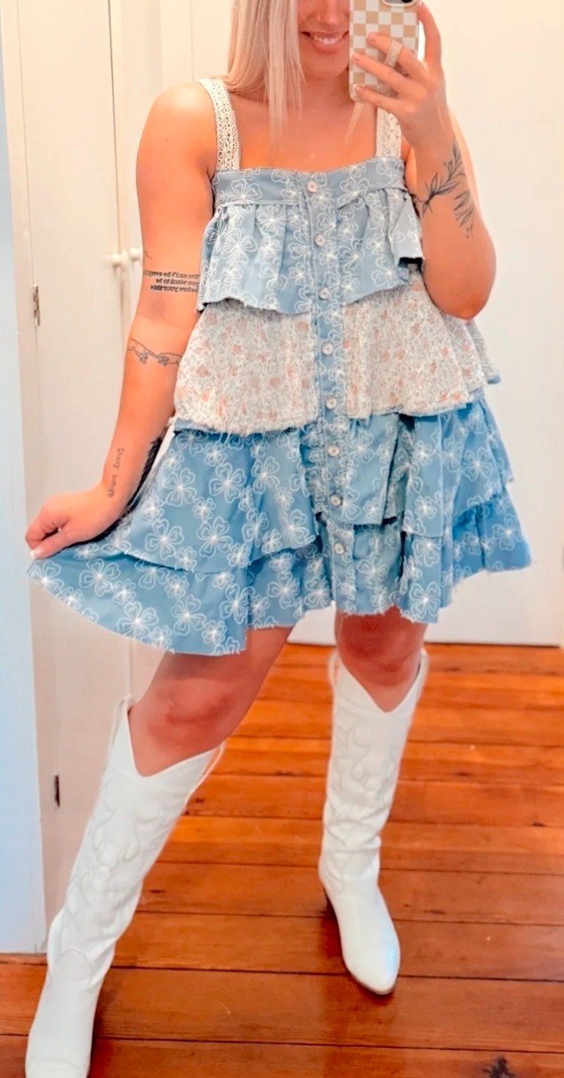 ‘POL’ Leo embroidered overall dress. Size: Small