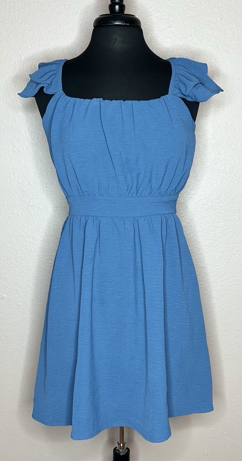 Pie In The Sky Blue Dress Women’s Size Medium Tie Back