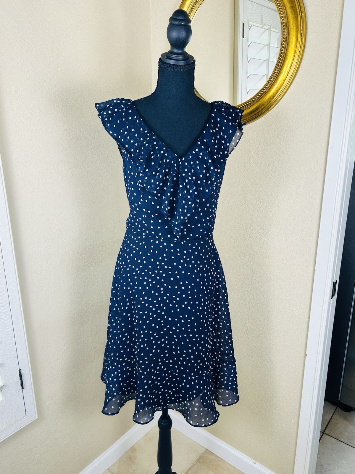 DKNY Vintage Inspired Polkadot Garden Party Summer Dress, Size 6