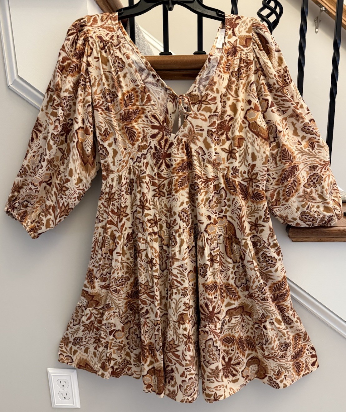 Brown Leaf Pattern Tiered Dress By “olivaceous” Size M EUC
