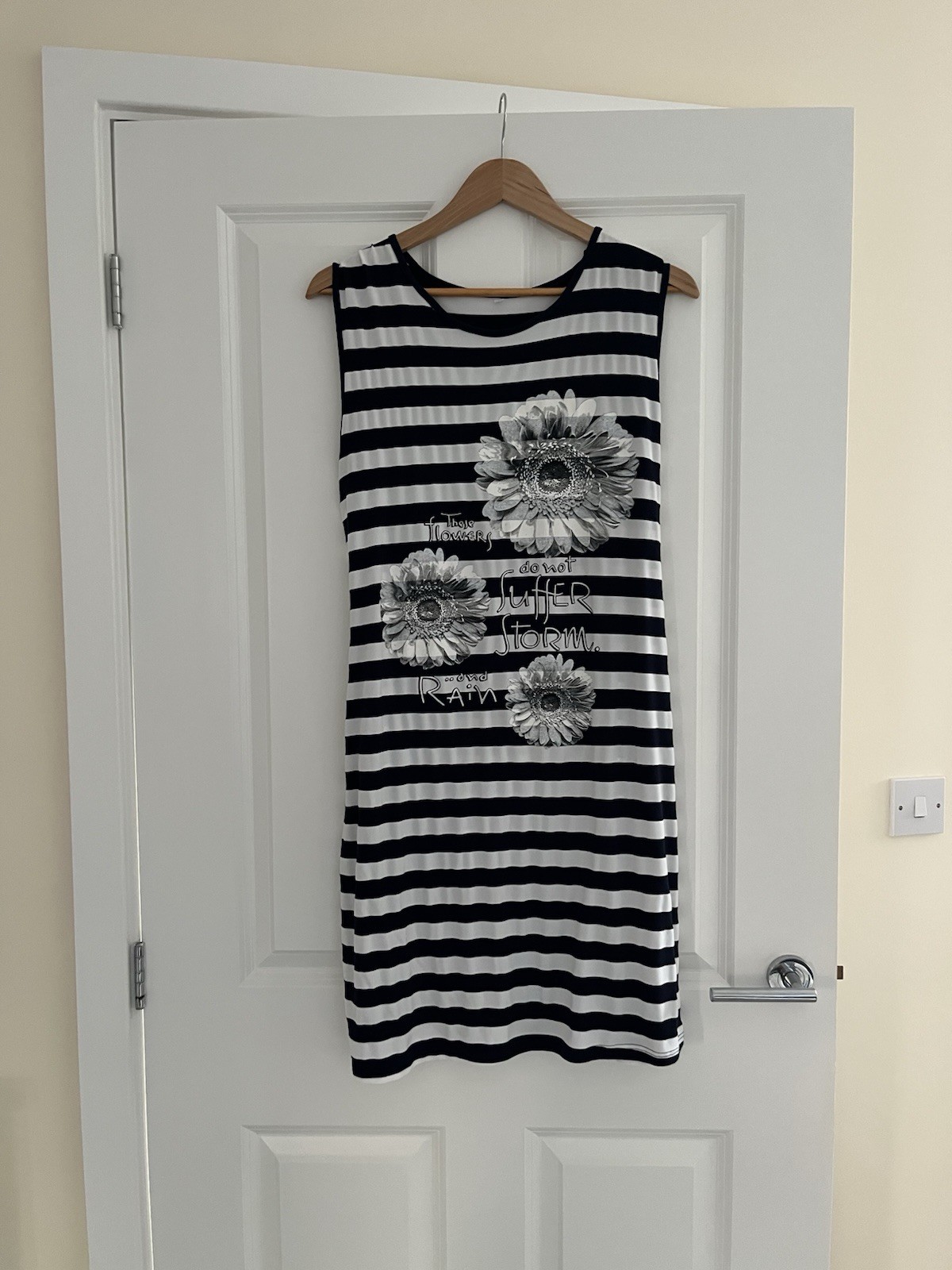 Navy/White Strped Sunflower Summer Beach Casual Dress Size 14-16 NWOT