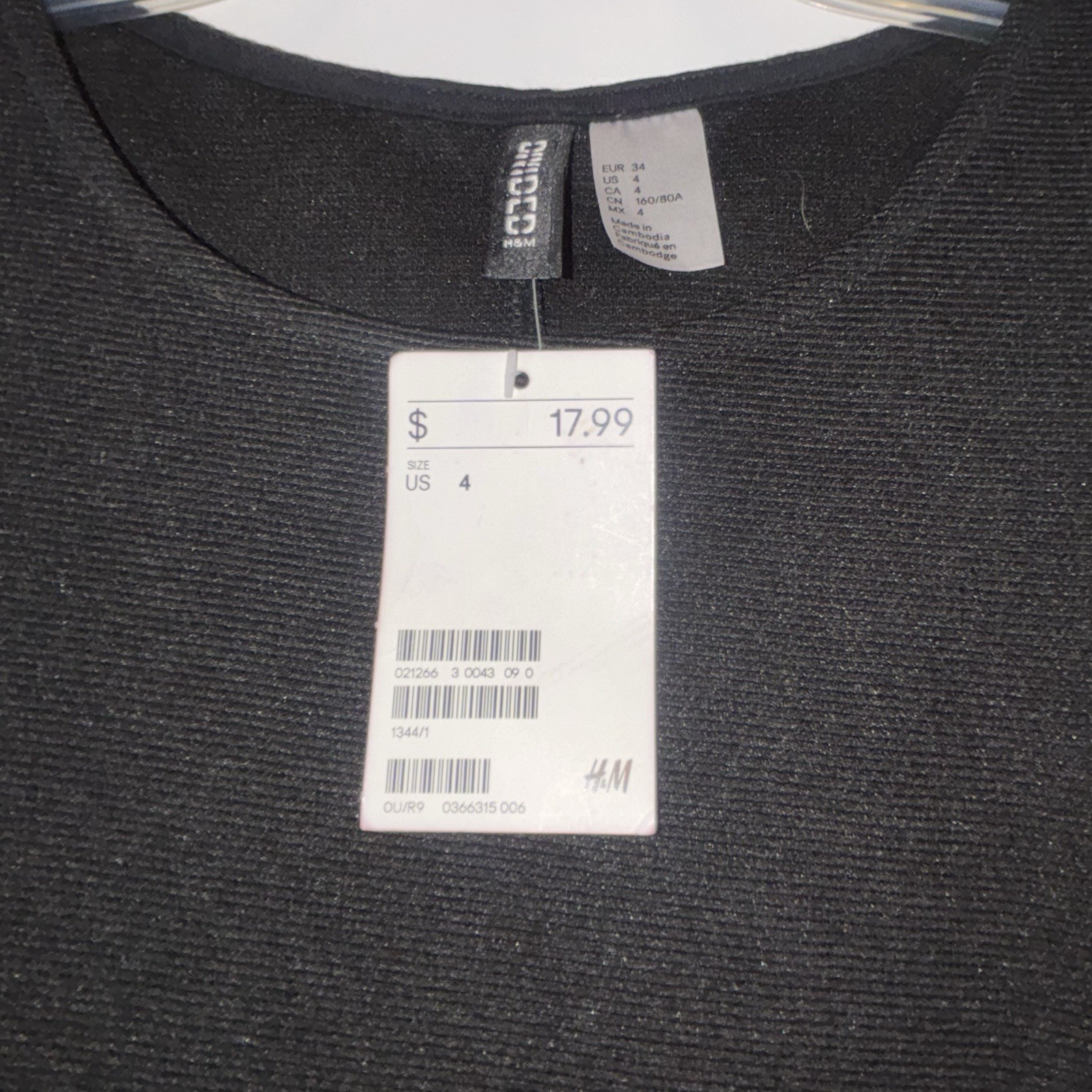 H&M Womens Size 4 Sleeveless Dress “UNAVAILABLE” Black