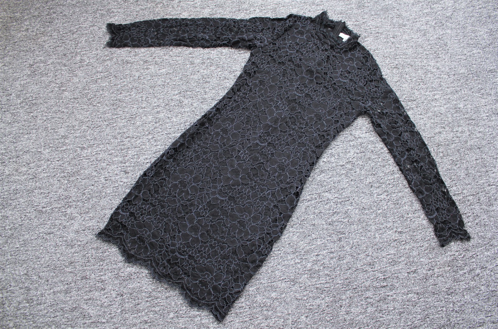Second Female black lace dress, S, worn twice!