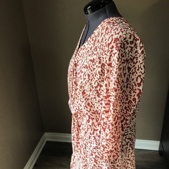 CABI Sienna Boho Style Dress Pink Red Leopard Print Ruffle Hem Sz M #5406 NWOT