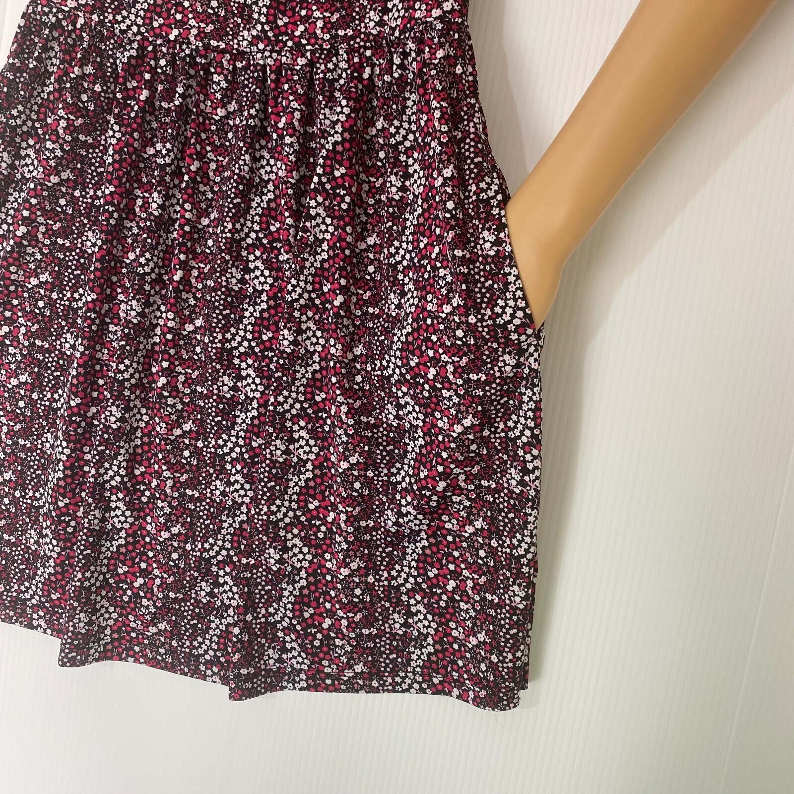 BeBop Dress Women’s Medium Floral A-Line Empire Waist Sleeveless Above Knee Mini