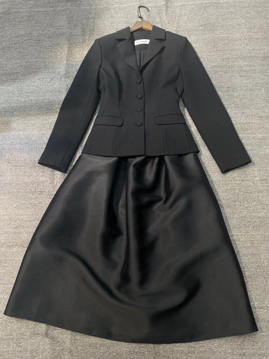 Women Self-Portrait V-neck Contrasting A-line Midi Dress