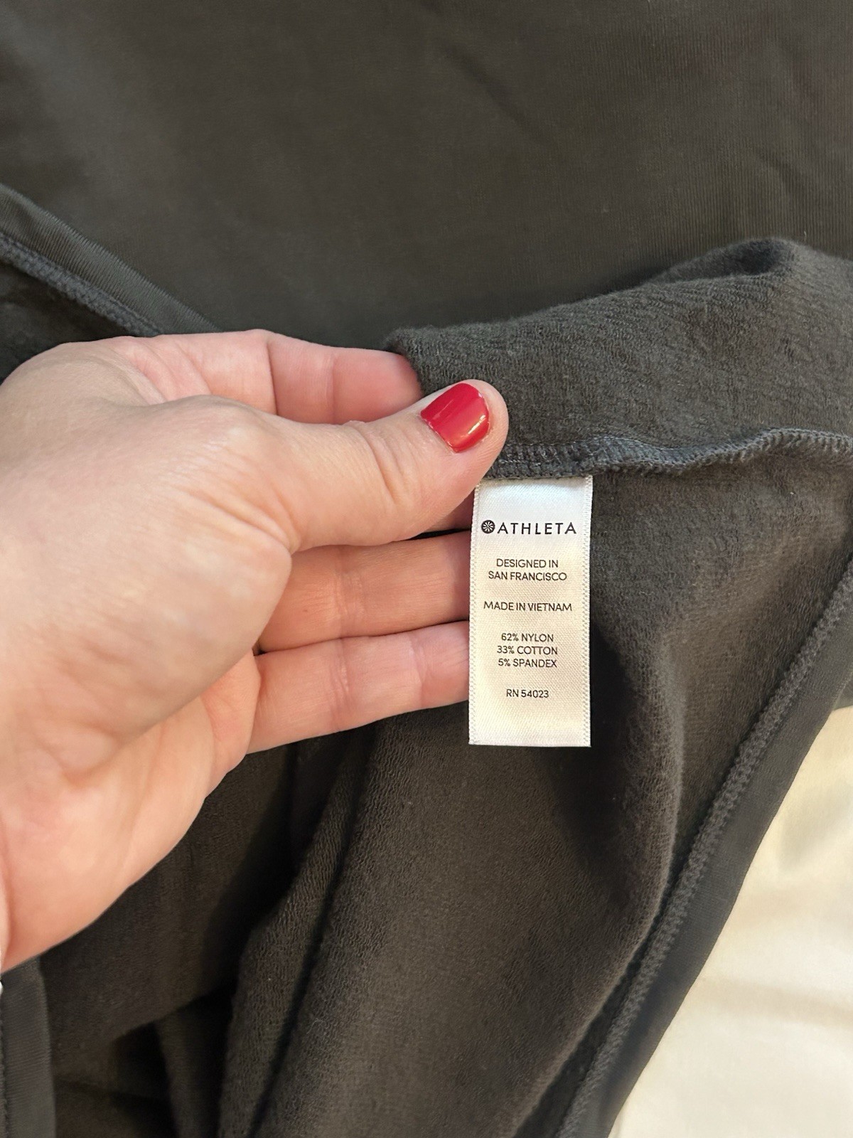 Athleta Pronto Dark Gray Dress Dolman Short Sleeve Crew Neck M