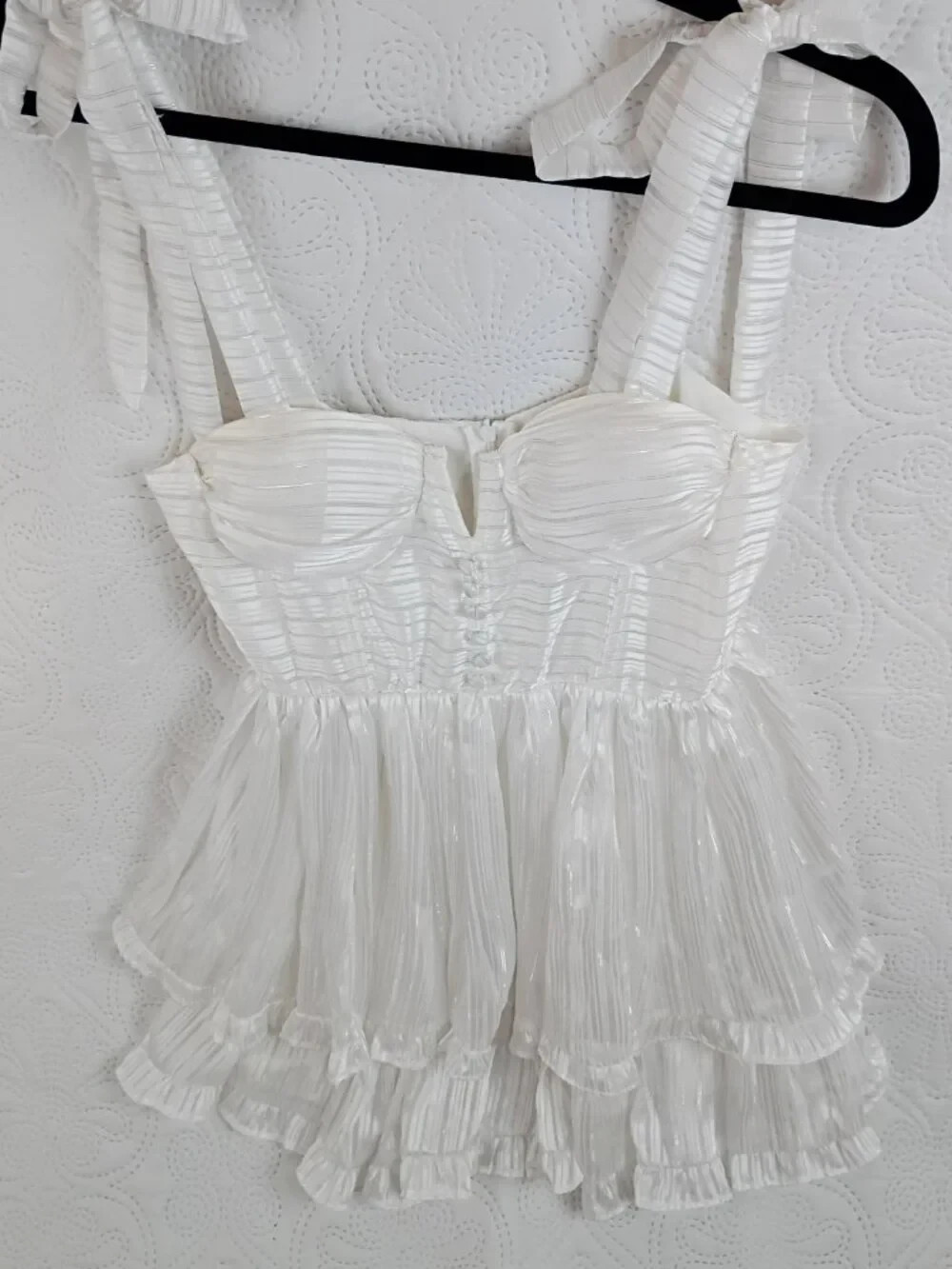 NWOT White Shimmer Tiered Ruffle Mini Dress | Size S | Boutique Style