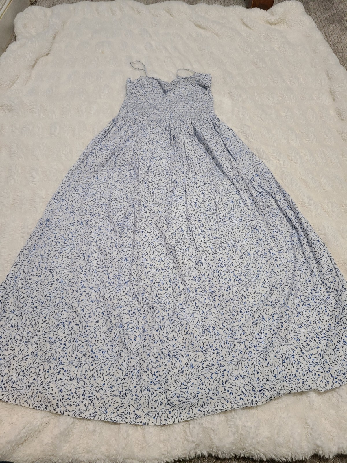 H&M Blue/White Floral Sweetheart Smocked Ruffle Maxi Sundress Spaghetti S