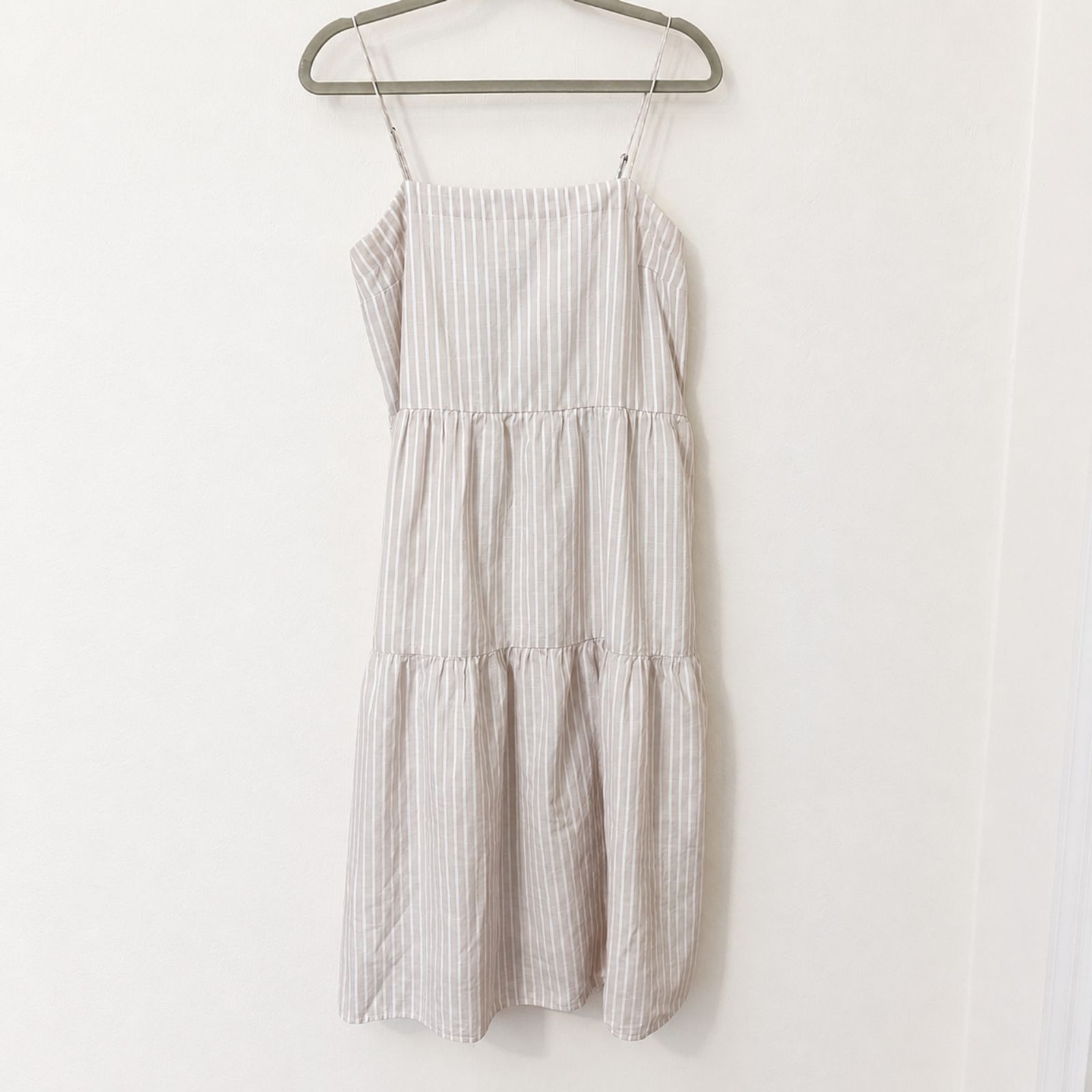 Abercrombie & Fitch 100% Cotton Tiered Midi Dress Size M Striped Cream
