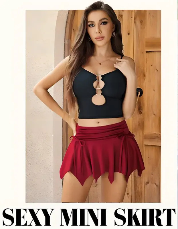 Europe and the United States new high-waist pleated half skirt Spice girl bag.
