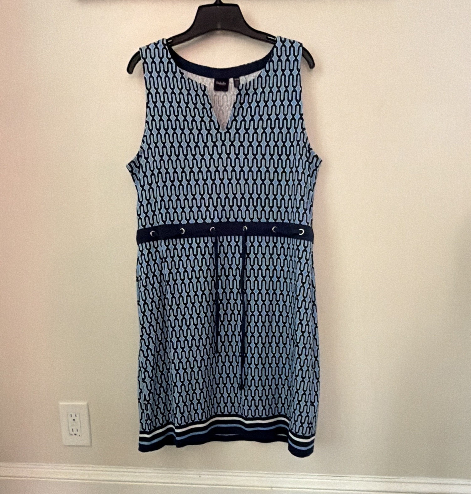 Rafaella Petites PM Shift Dress Sleeveless Geometric V-Neck Blue Navy White